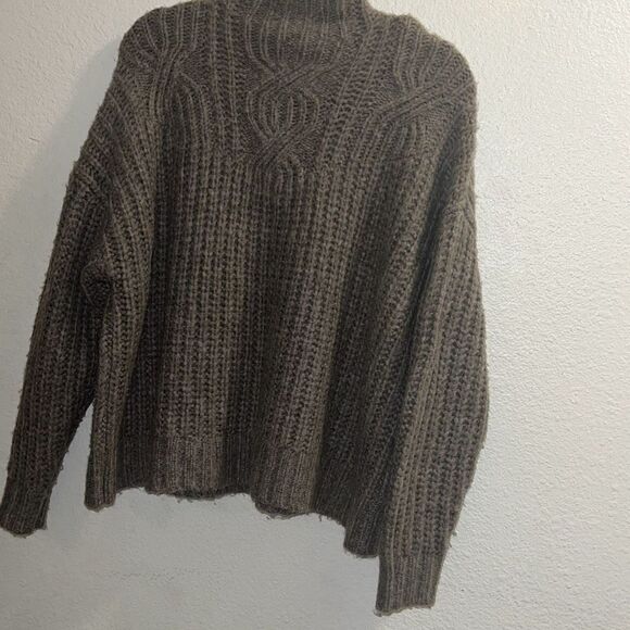 ✨AERIE Cable Mock Neck Laine Wool Grey Sz Medium Sweater✨ - Picture 5 of 7